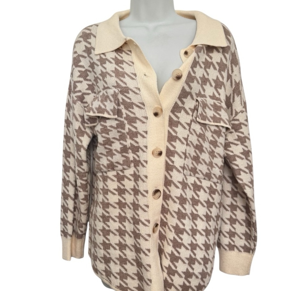 Dreamers By Debut Button Front Cardigan Houndstooth Pattern Cream Tan xs